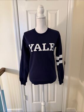 YALE Collegiate Sweatshirt